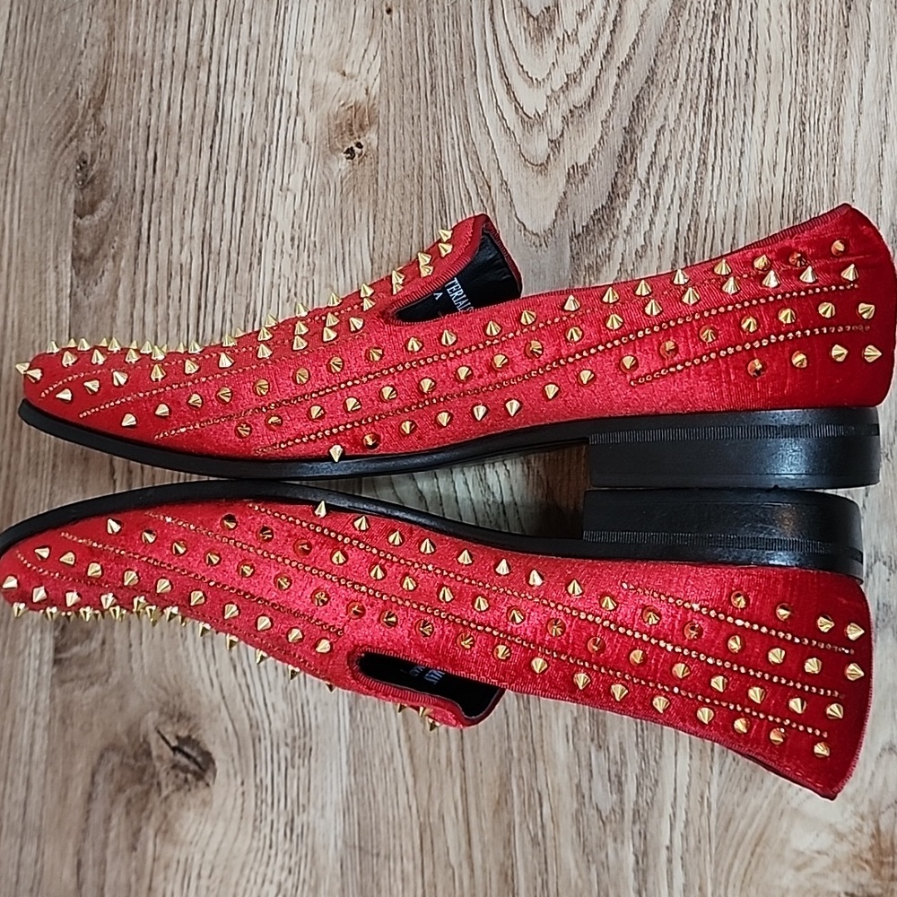After Midnight Mens Harvie AM Exclusive Smoker Red Velvet Gold Spike Studs Shoes - Picture 5 of 11
